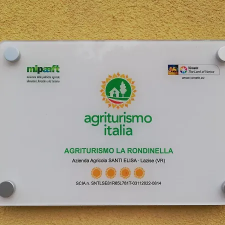 La Rondinella Alloggio per agriturismo *