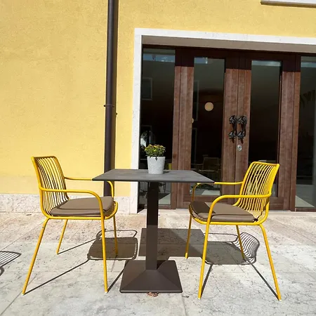 Alloggio per agriturismo La Rondinella